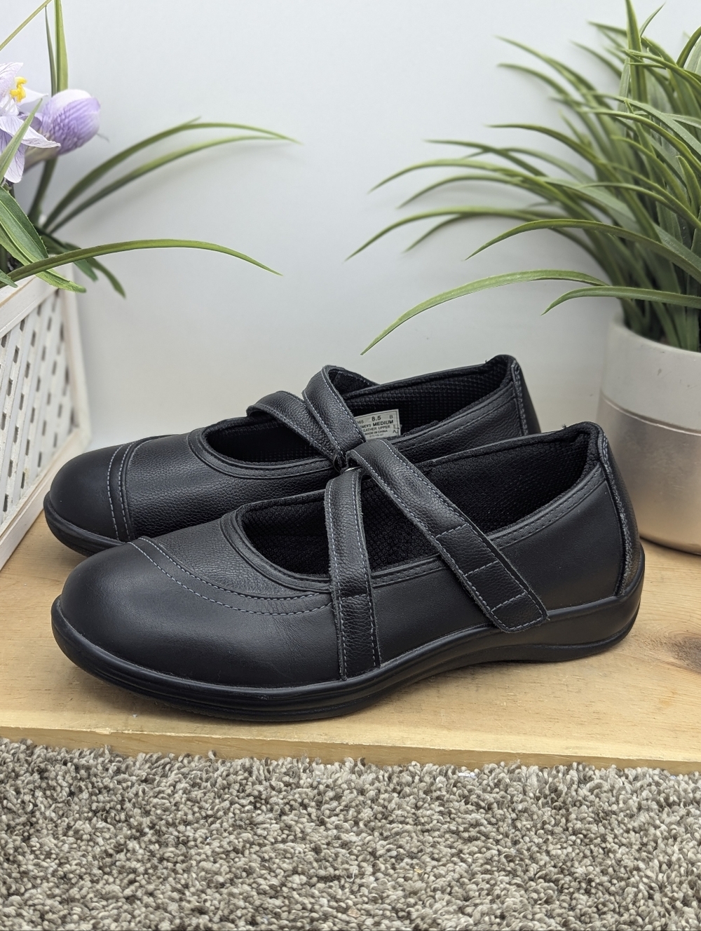 Orthofeet Women's Size 8.5B Mary Jane Walking Comfort Shoes Black Leather***
